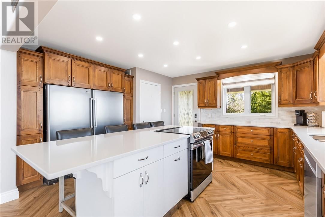 15 YORK DRIVE Image 18