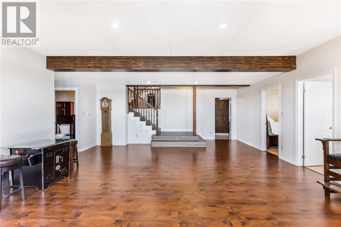15 YORK DRIVE Image 37