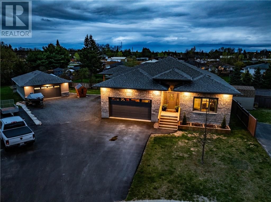 4627 BEAUDELAIRE COURT Image 52