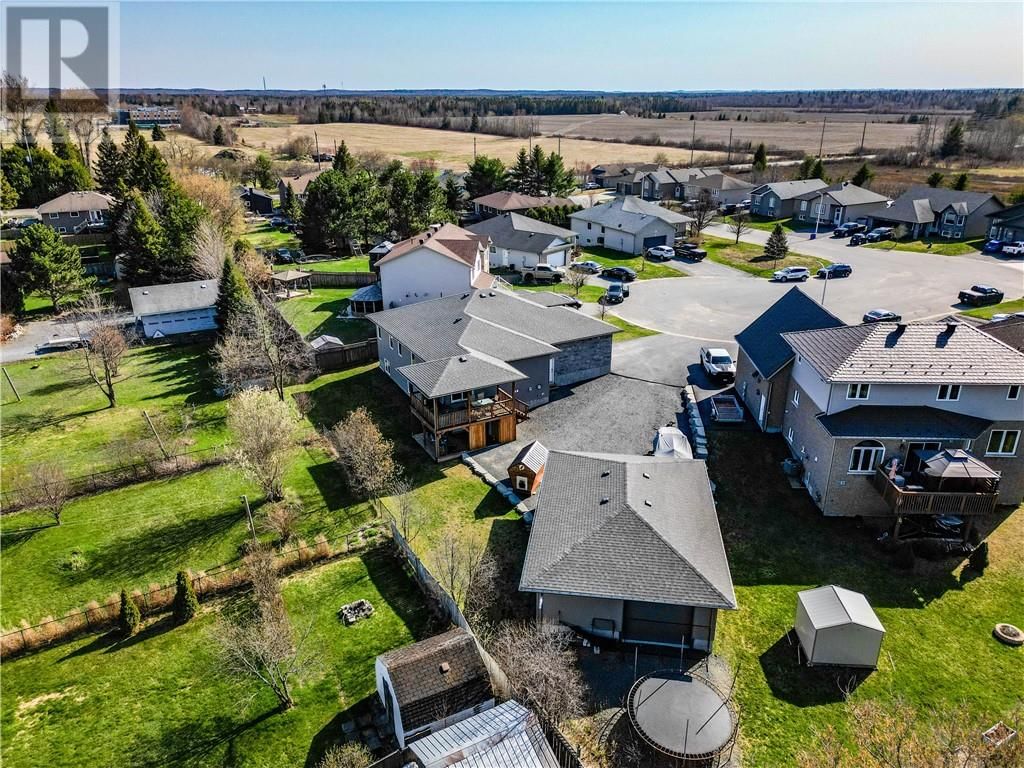 4627 BEAUDELAIRE COURT Image 62