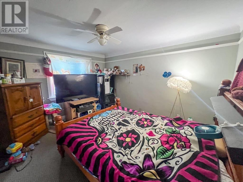 295 VAN HORNE STREET Image 25