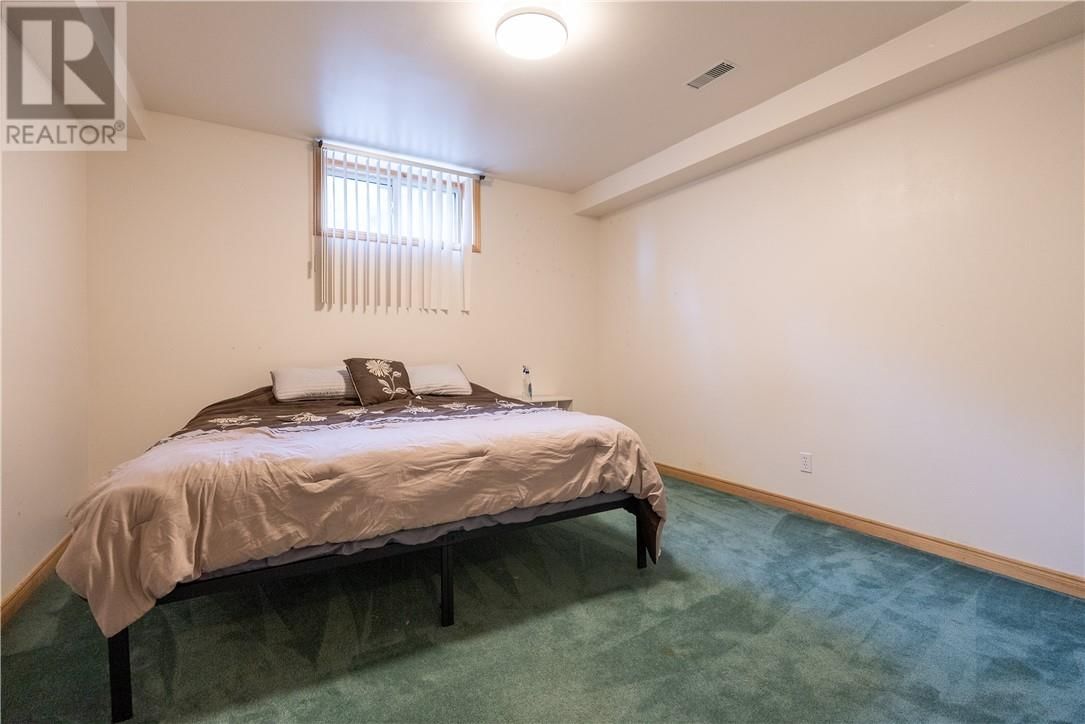 45 OAK STREET Image 62