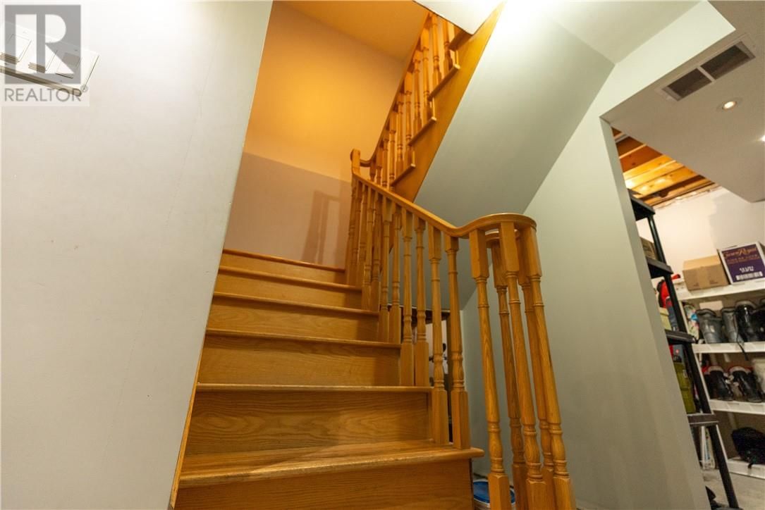 45 OAK STREET Image 73