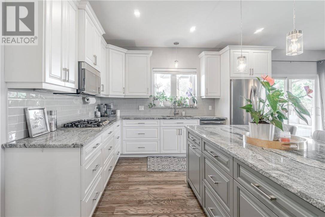 4627 BEAUDELAIRE COURT Image 10