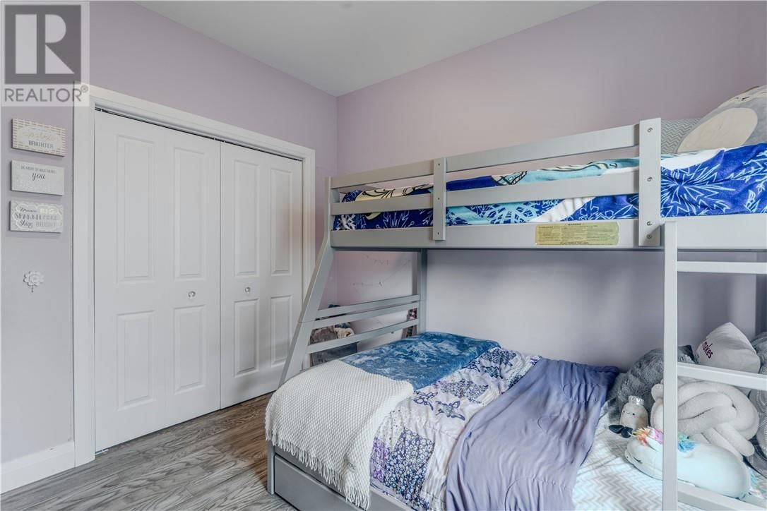 4627 BEAUDELAIRE COURT Image 22
