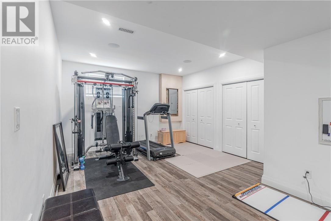 4627 BEAUDELAIRE COURT Image 30