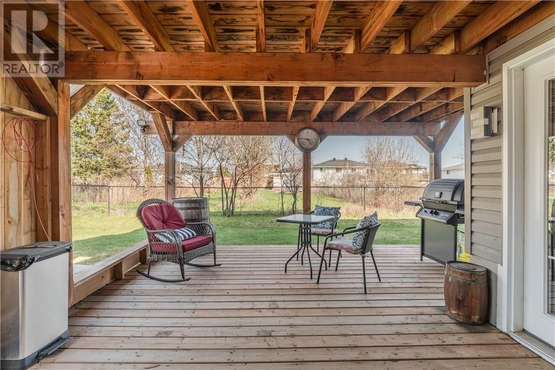 4627 BEAUDELAIRE COURT Image 33