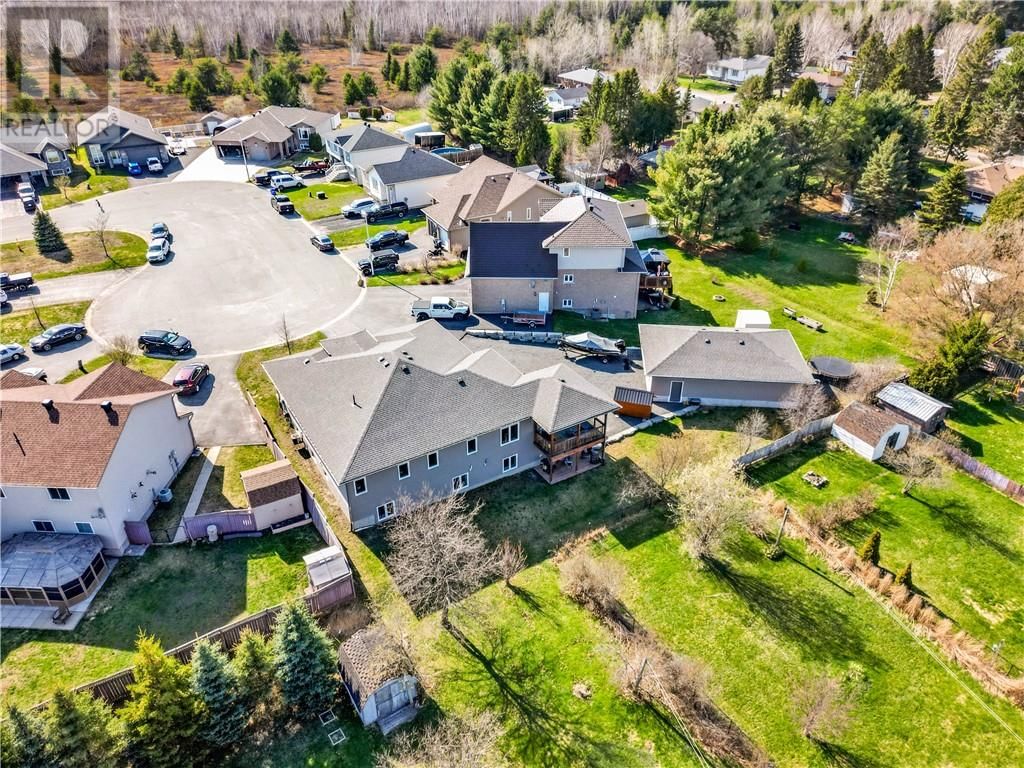 4627 BEAUDELAIRE COURT Image 61
