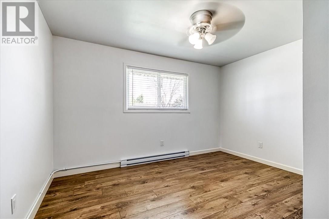 1329 LILLIAN BOULEVARD Image 13