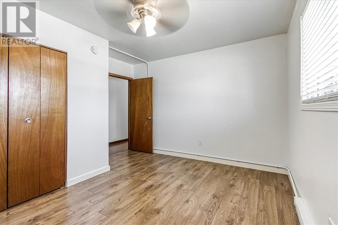 1329 LILLIAN BOULEVARD Image 14