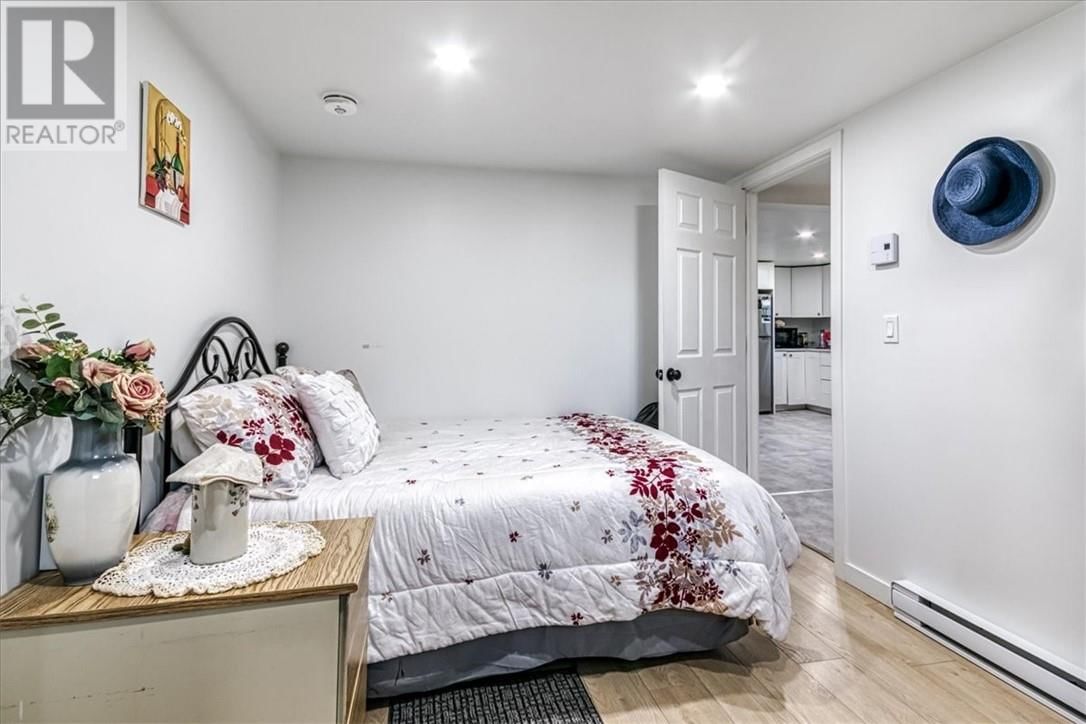 1329 LILLIAN BOULEVARD Image 33