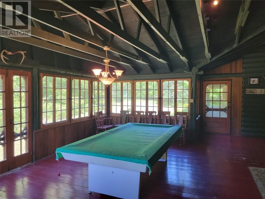 462 MAPLE POINT RD Image 24