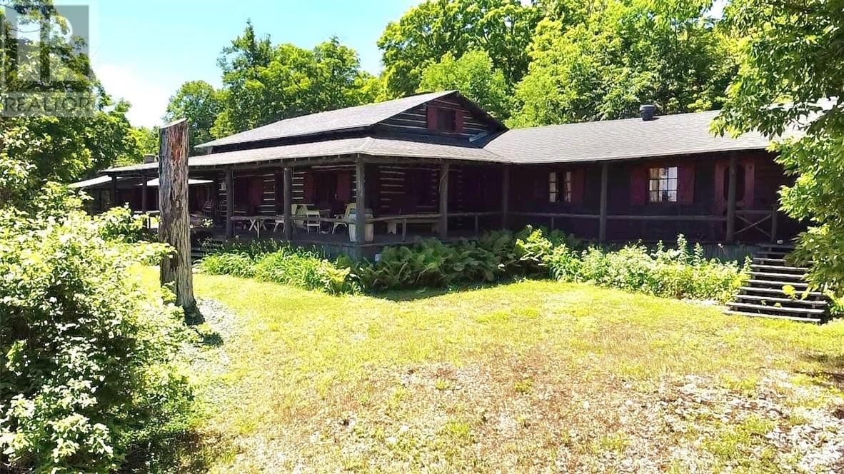 462 MAPLE POINT RD Image 65