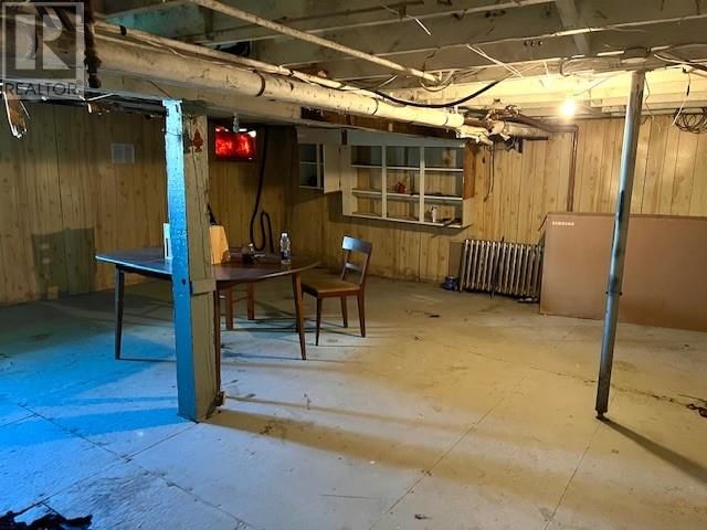 27 FOURTH AVENUE Image 17