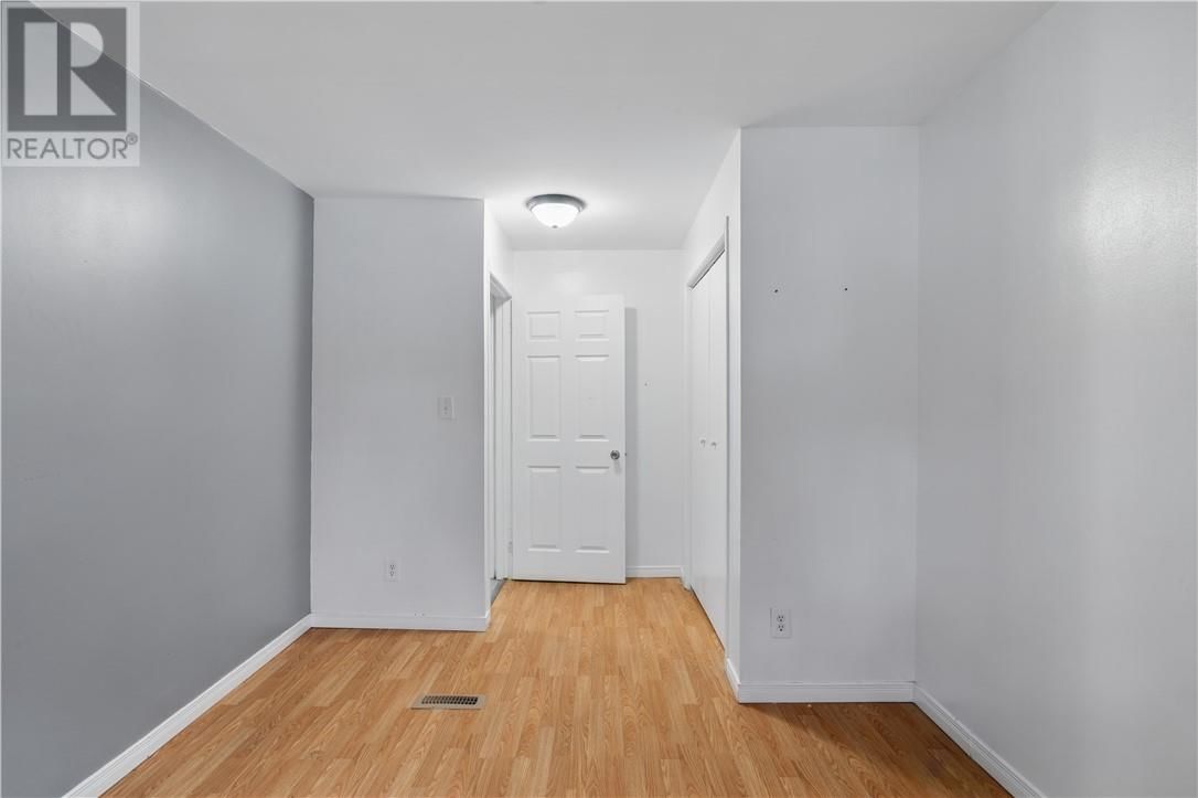 338 KING STREET Image 13
