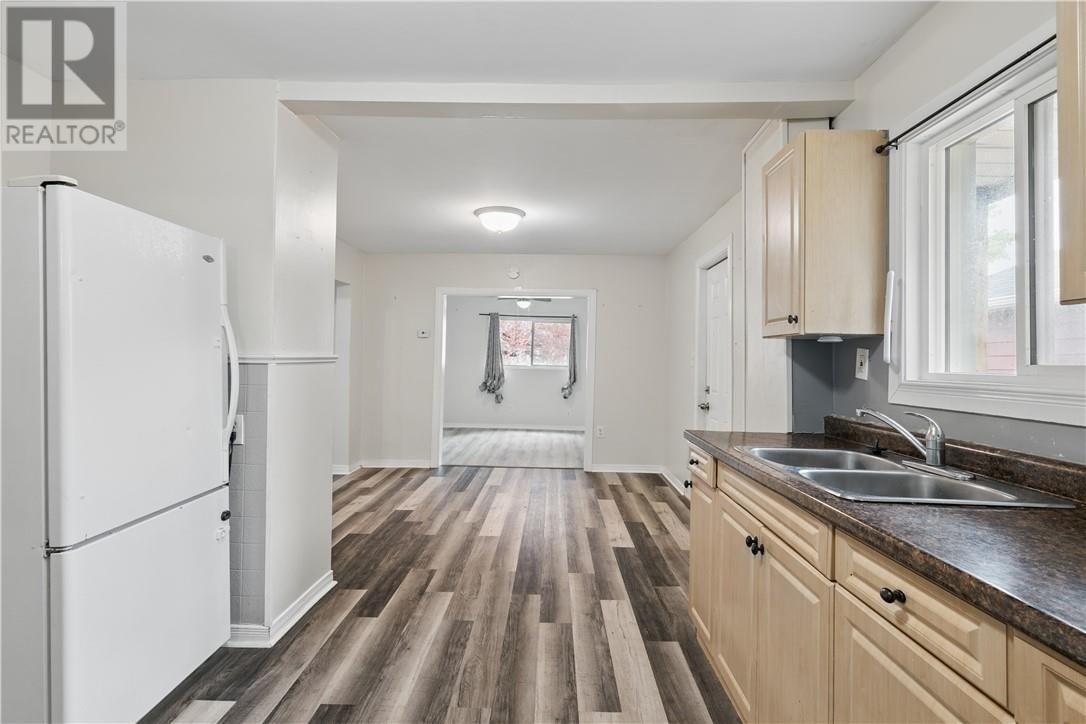 338 KING STREET Image 17