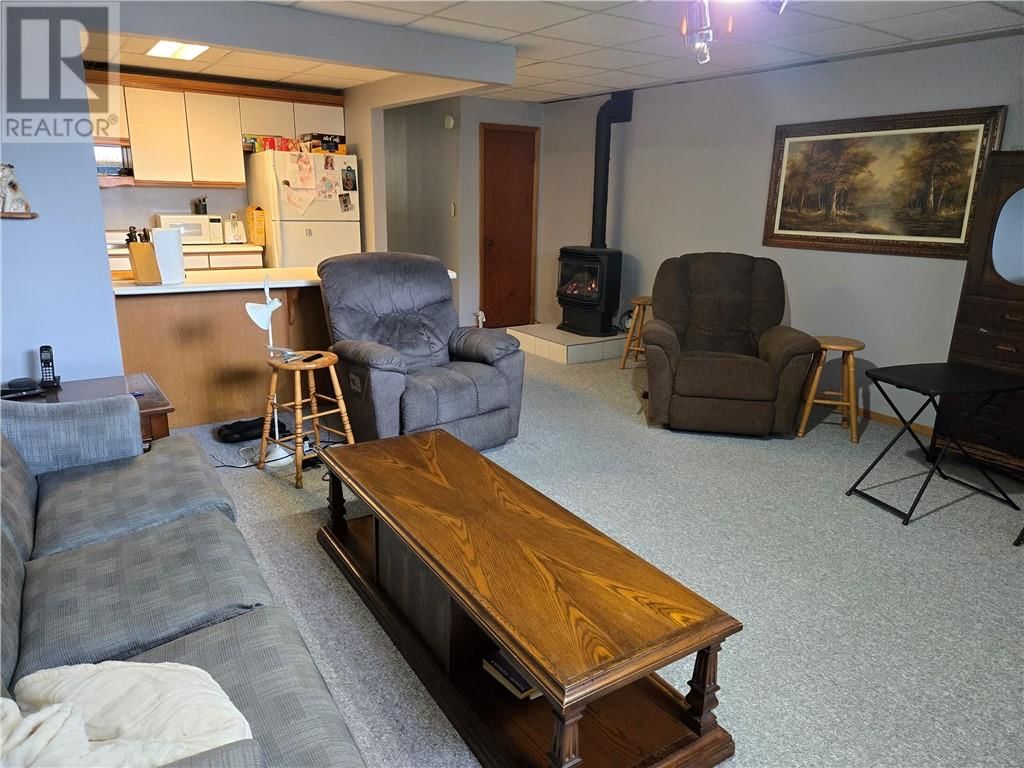 26 MAPLE BOULEVARD Image 12