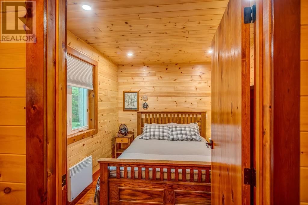 219 PINEWOOD ROAD Image 17
