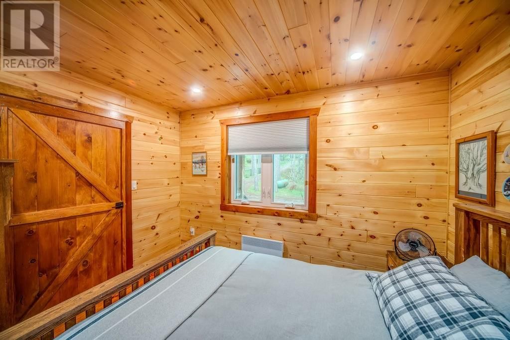 219 PINEWOOD ROAD Image 18