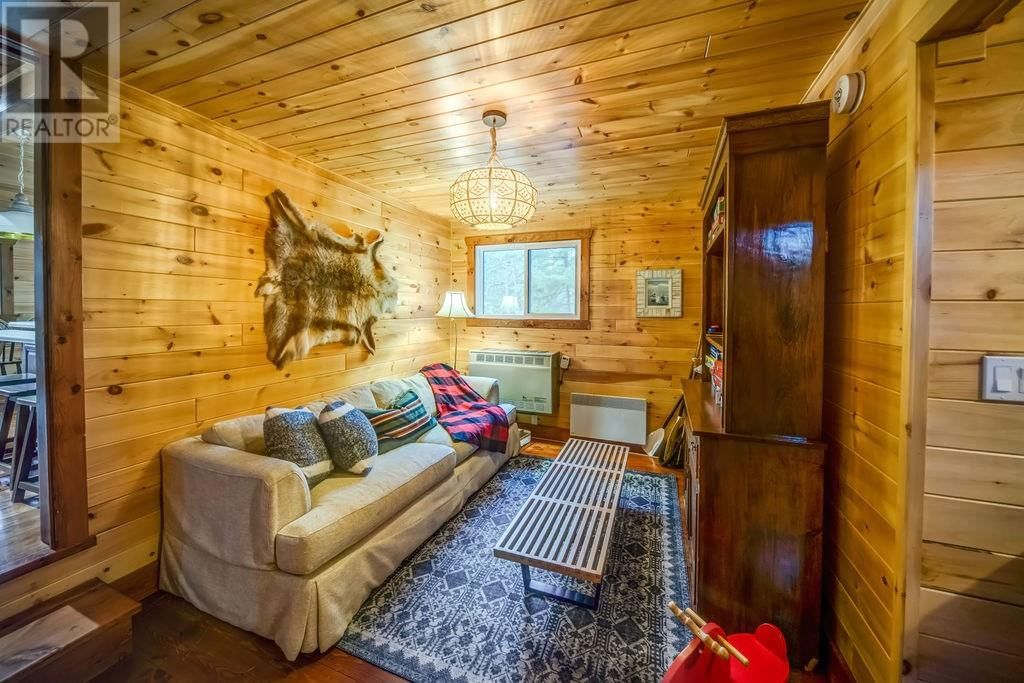 219 PINEWOOD ROAD Image 21