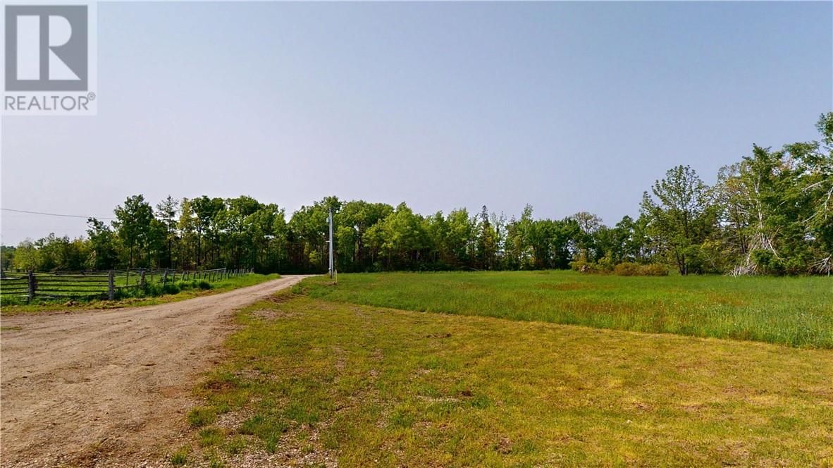 638 SOUTH LINE ROAD Image 12