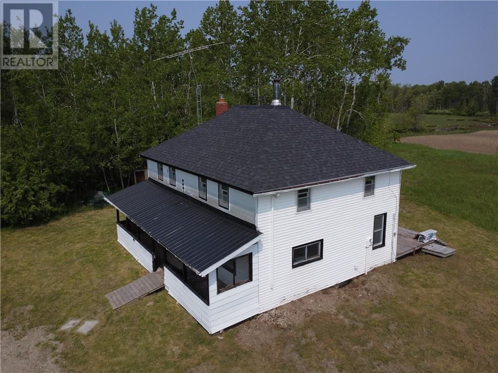 638 SOUTH LINE ROAD Image 17