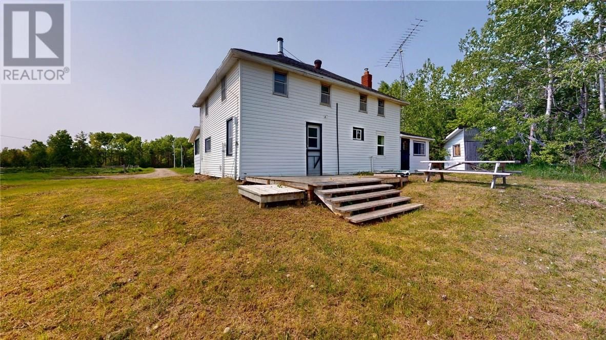 638 SOUTH LINE ROAD Image 22