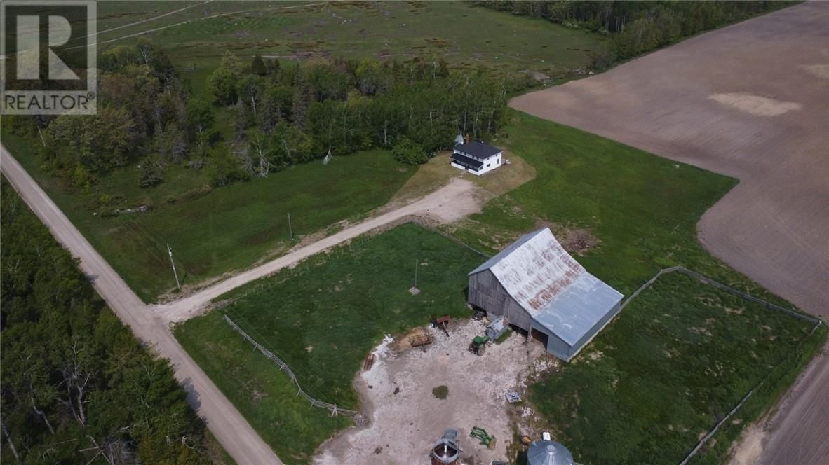 638 SOUTH LINE ROAD Image 5