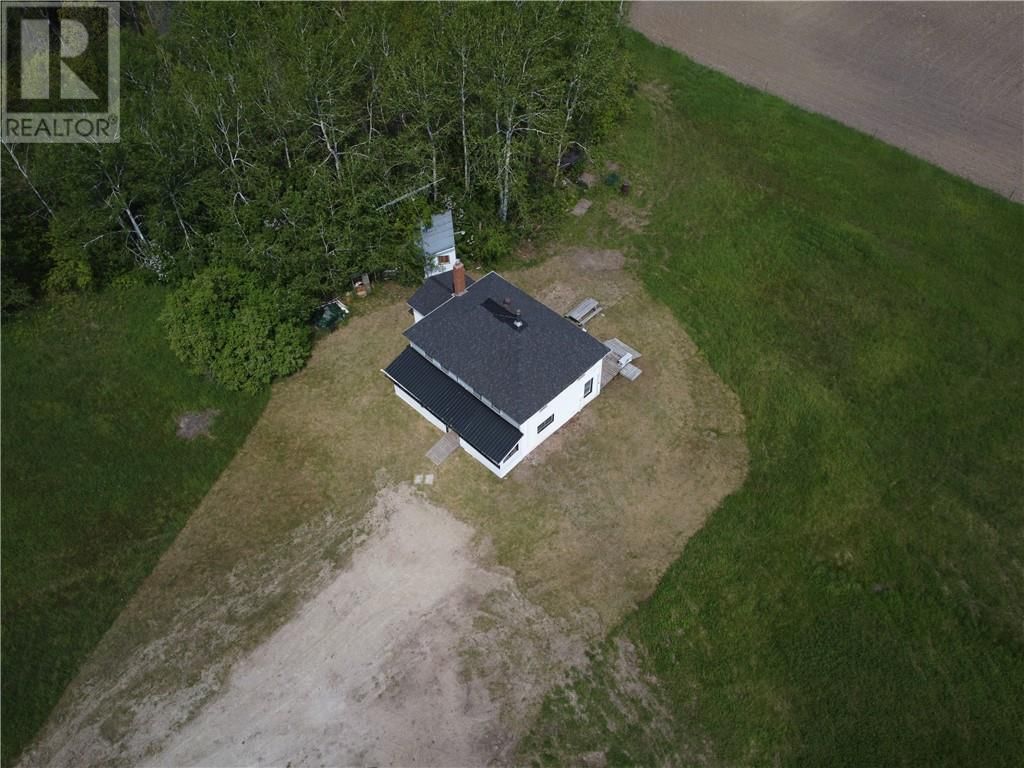 638 SOUTH LINE ROAD Image 9