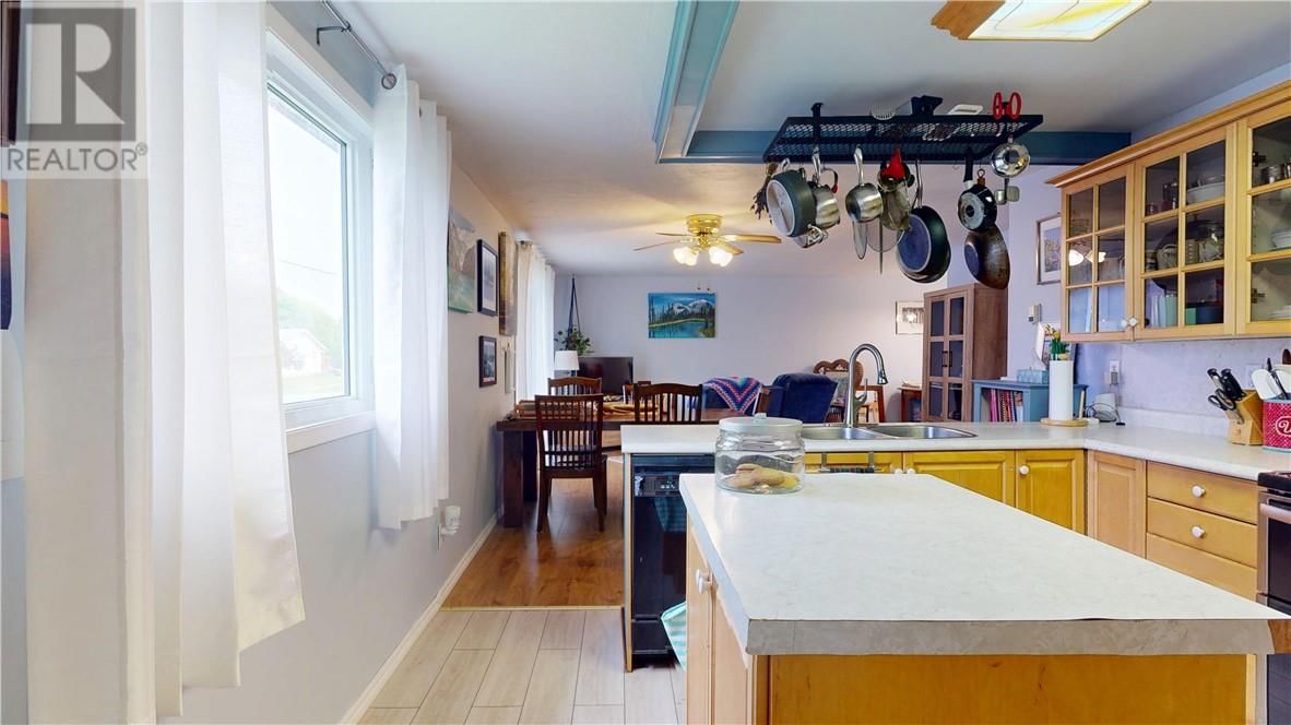 1 DRAPER ST. Image 30