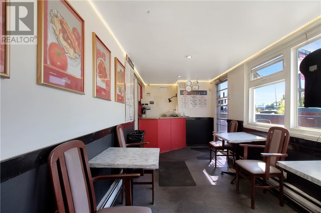 878 BARRYDOWNE ROAD Image 4