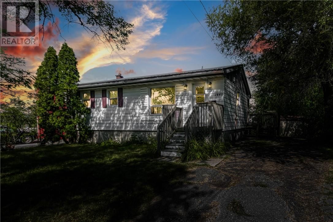 1440 HAWTHORNE DRIVE Image 41