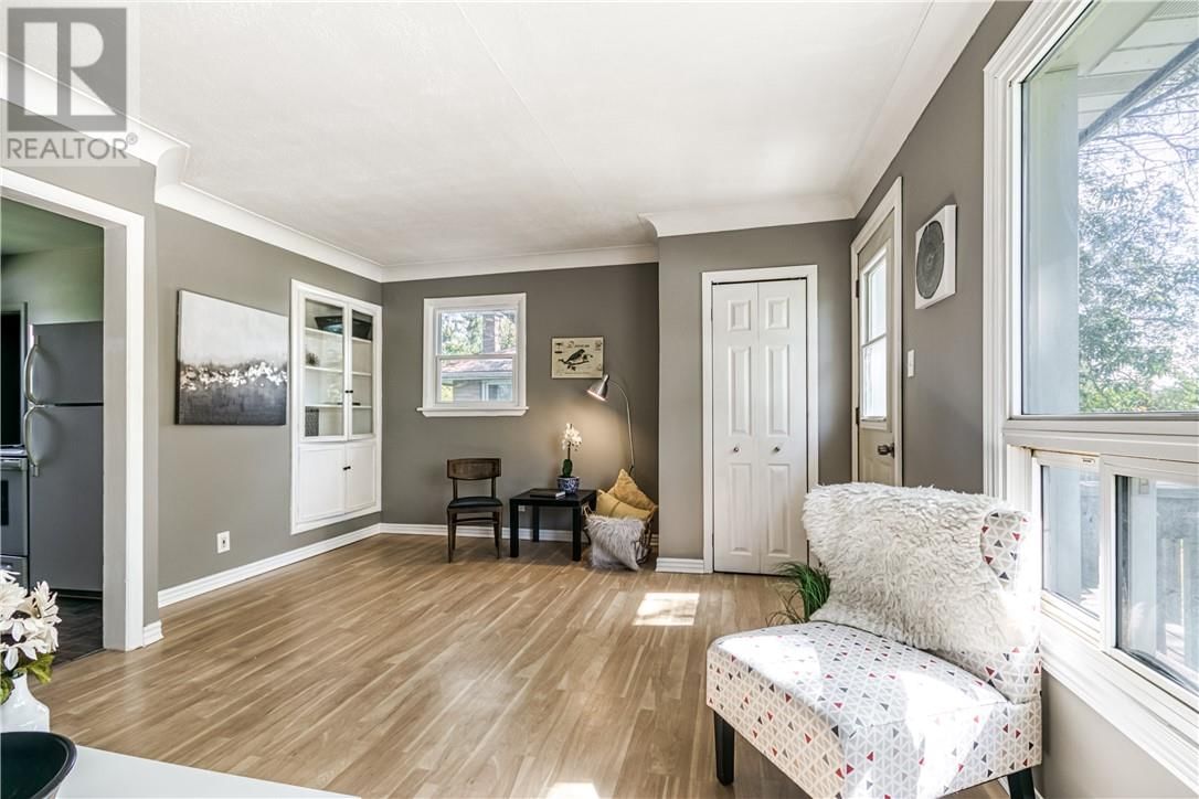 1440 HAWTHORNE DRIVE Image 6