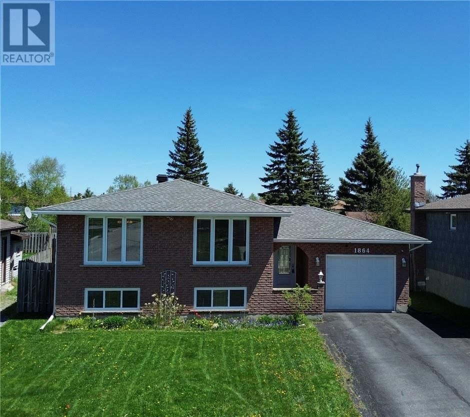 1864 COVEWOOD CRESCENT Image 1
