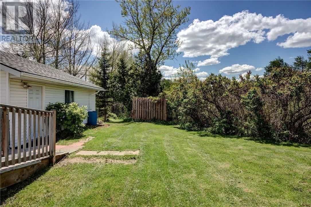 2496 BIRCH STREET Image 4