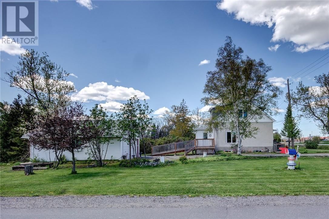 2496 BIRCH STREET Image 8
