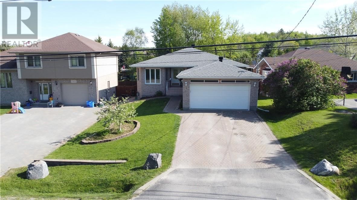 351 ESTER STREET Image 2