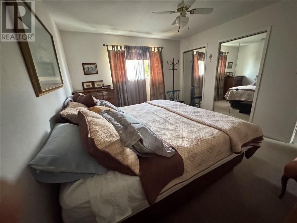 3133 BANCROFT Image 15