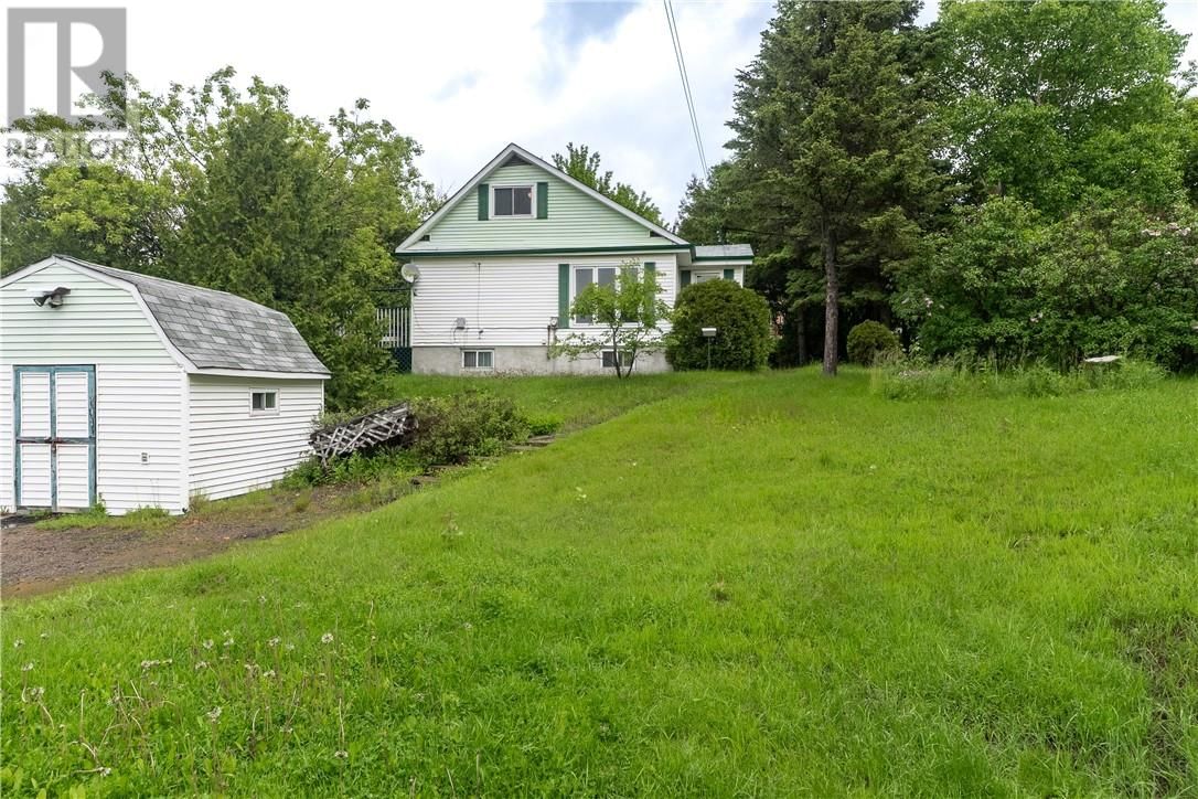 29 LLOYD STREET Image 2