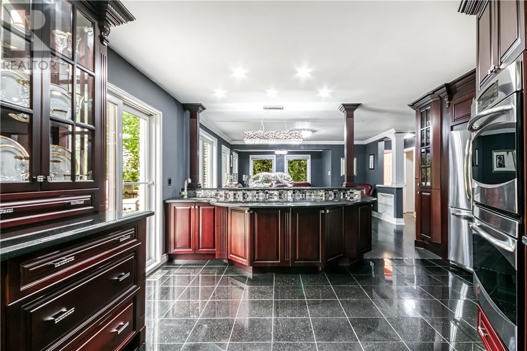 530 GALAXY COURT Image 11