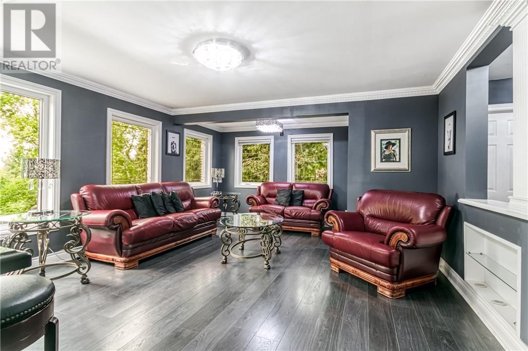 530 GALAXY COURT Image 16