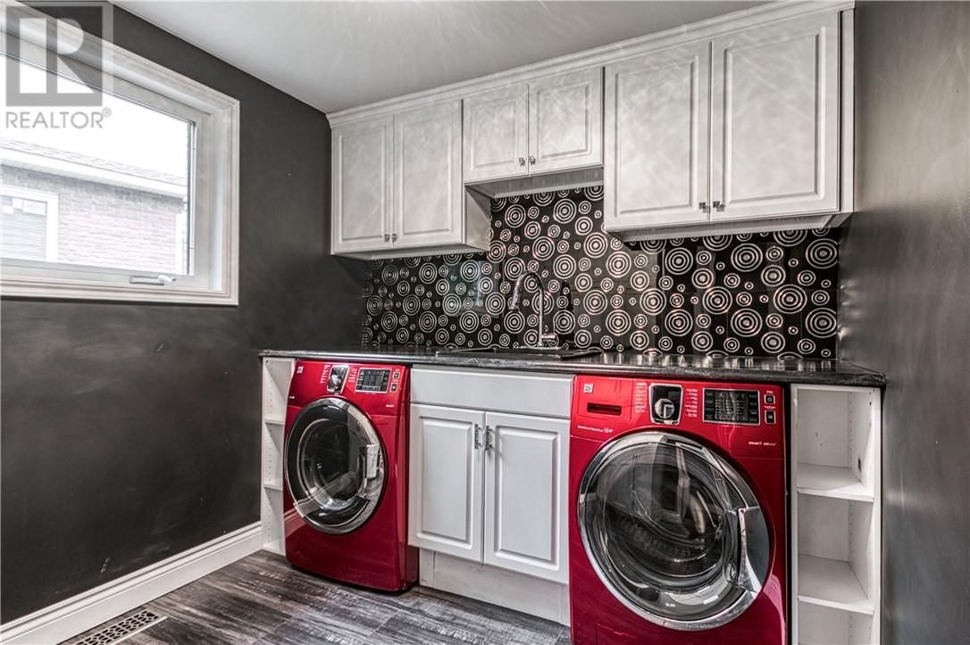 530 GALAXY COURT Image 17