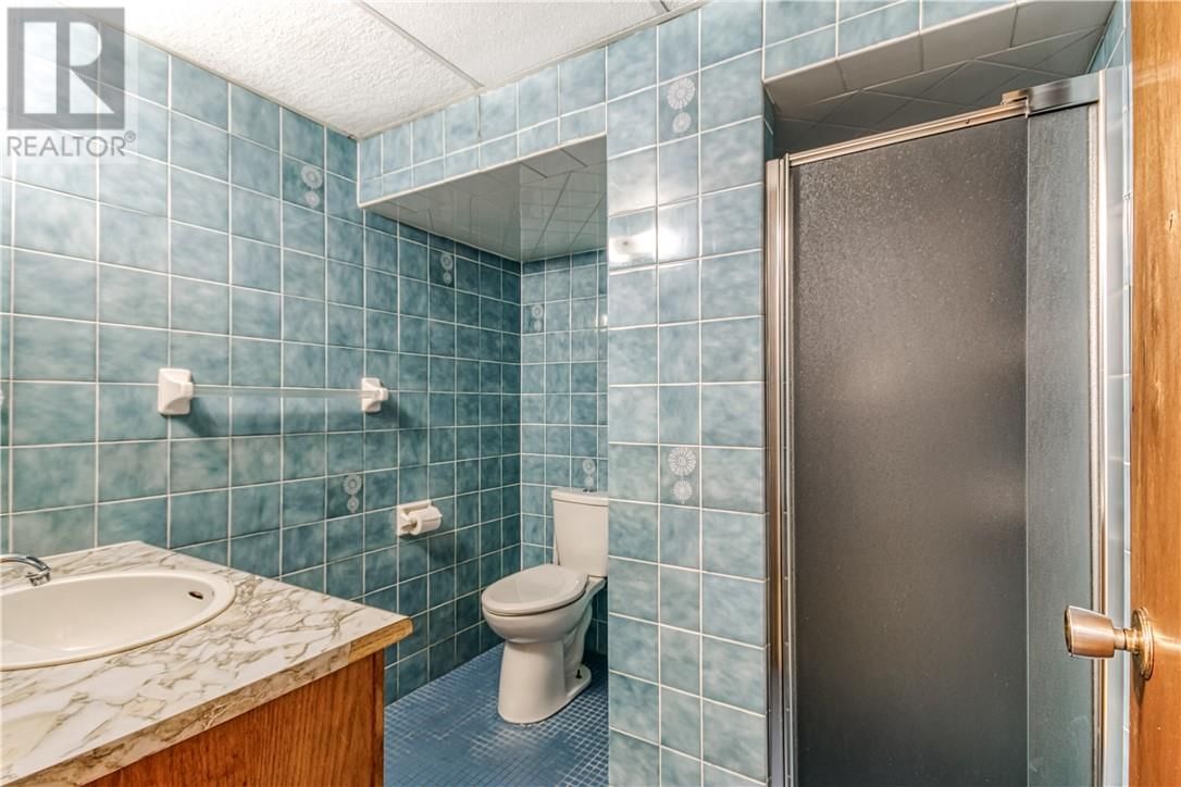 530 GALAXY COURT Image 33