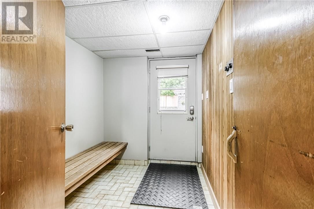 530 GALAXY COURT Image 34