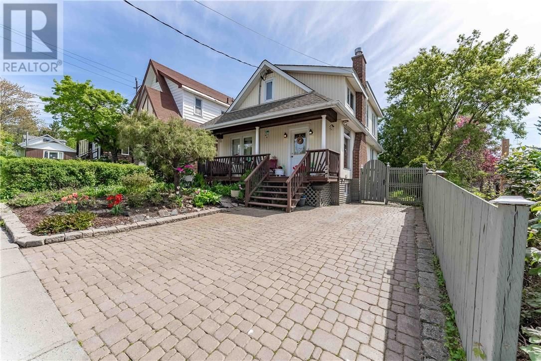 438 ANNIE STREET Image 1