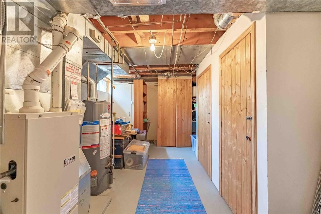 438 ANNIE STREET Image 36