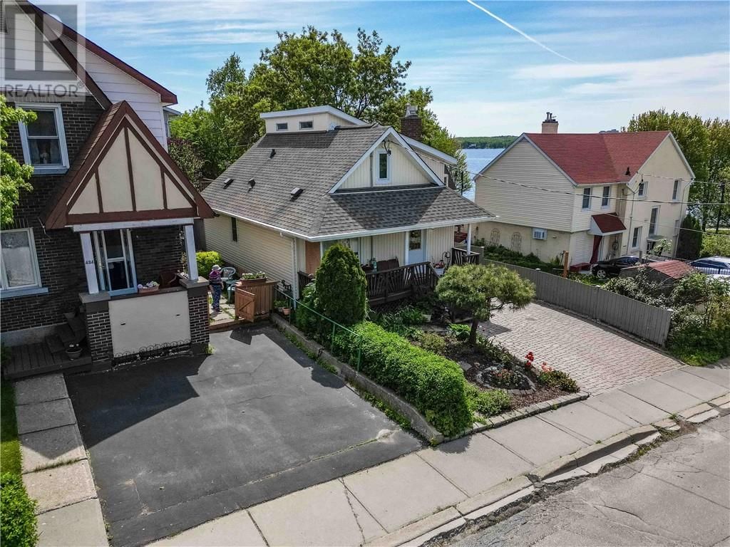 438 ANNIE STREET Image 4