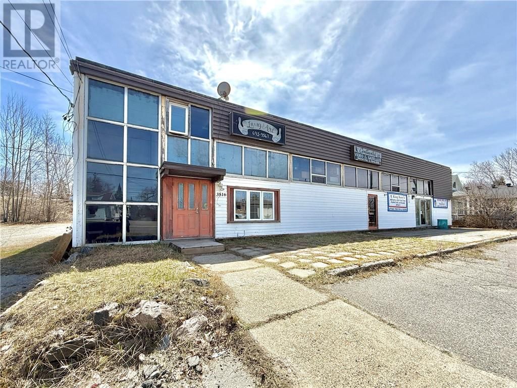 3516 FALCONBRIDGE Image 3