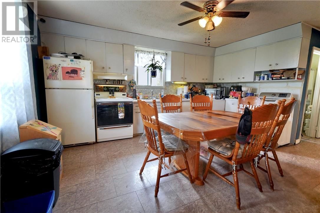 4724 HIGHWAY 69 N Image 14