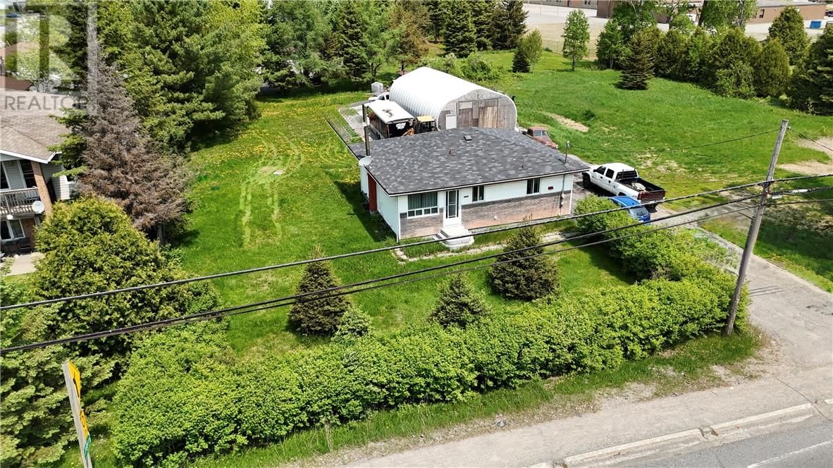 4724 HIGHWAY 69 N Image 5